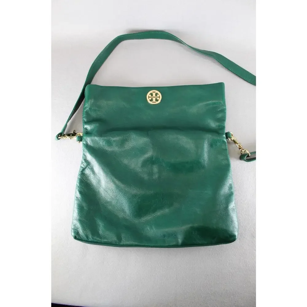 Tory Burch color green